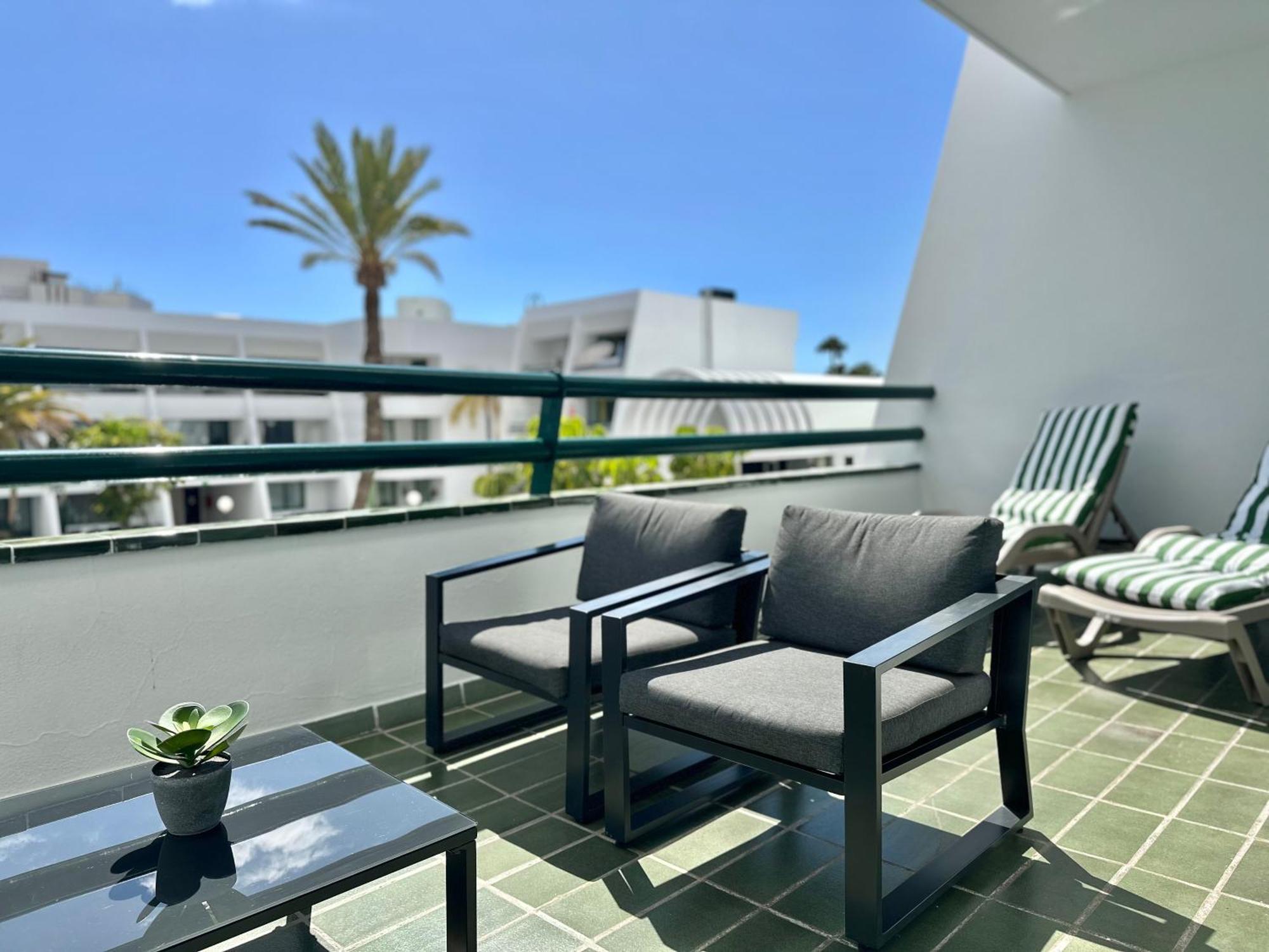 2The Best Location - Las Americas & Parking Плая-де-лас-Америкас Экстерьер фото