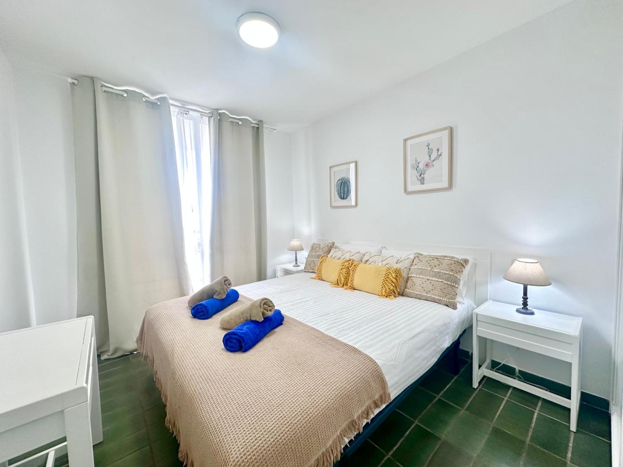 2The Best Location - Las Americas & Parking Плая-де-лас-Америкас Экстерьер фото