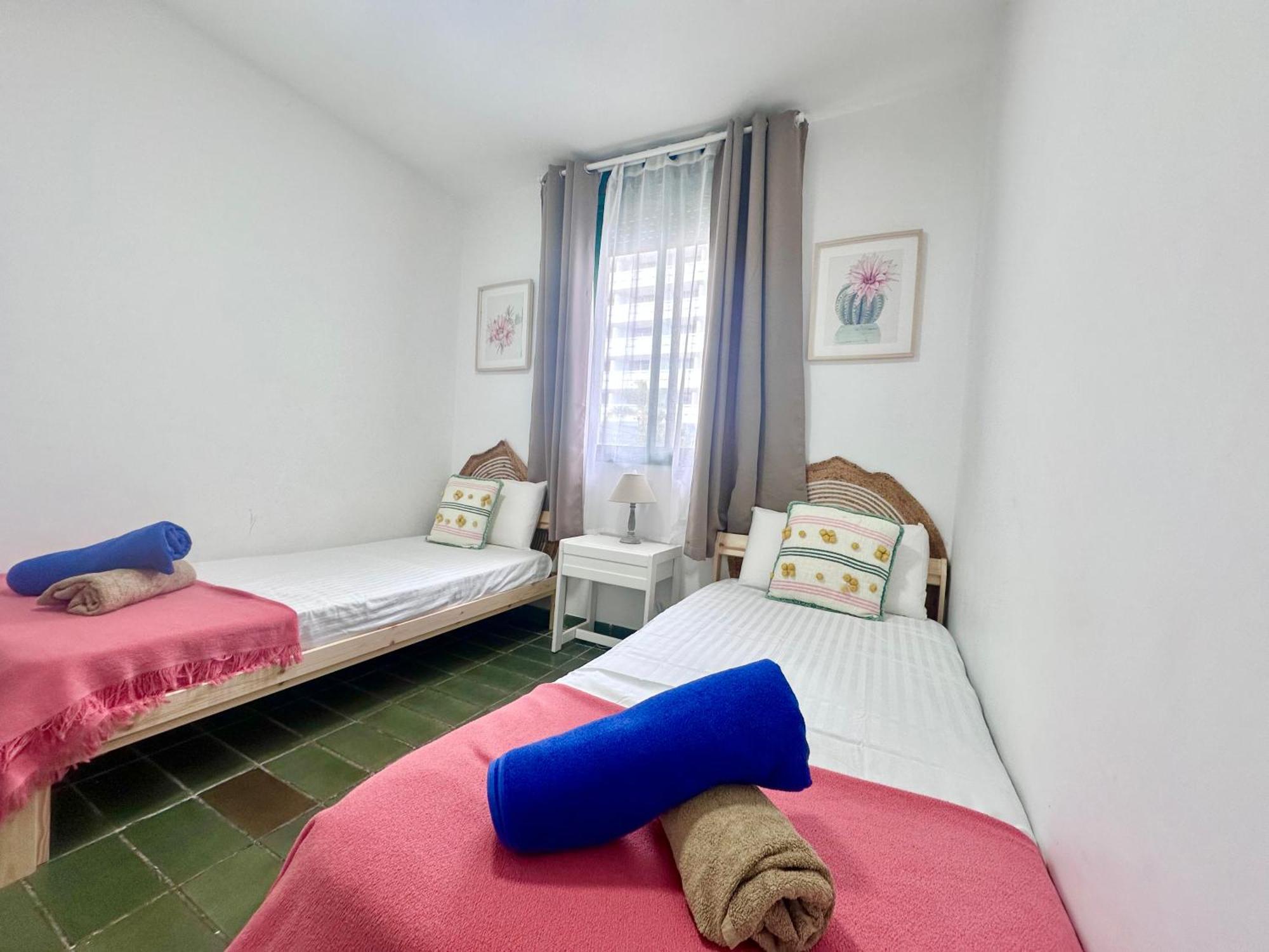 2The Best Location - Las Americas & Parking Плая-де-лас-Америкас Экстерьер фото